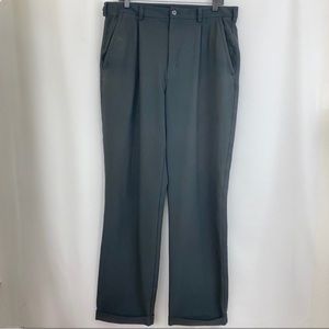Men’s Nike Golf Black Slacks Size 34 x 32